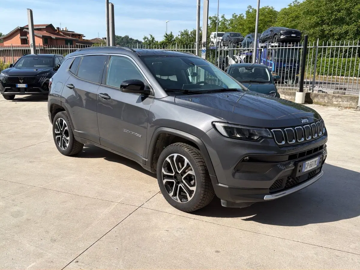 Jeep Compass usata a Frosinone (8)
