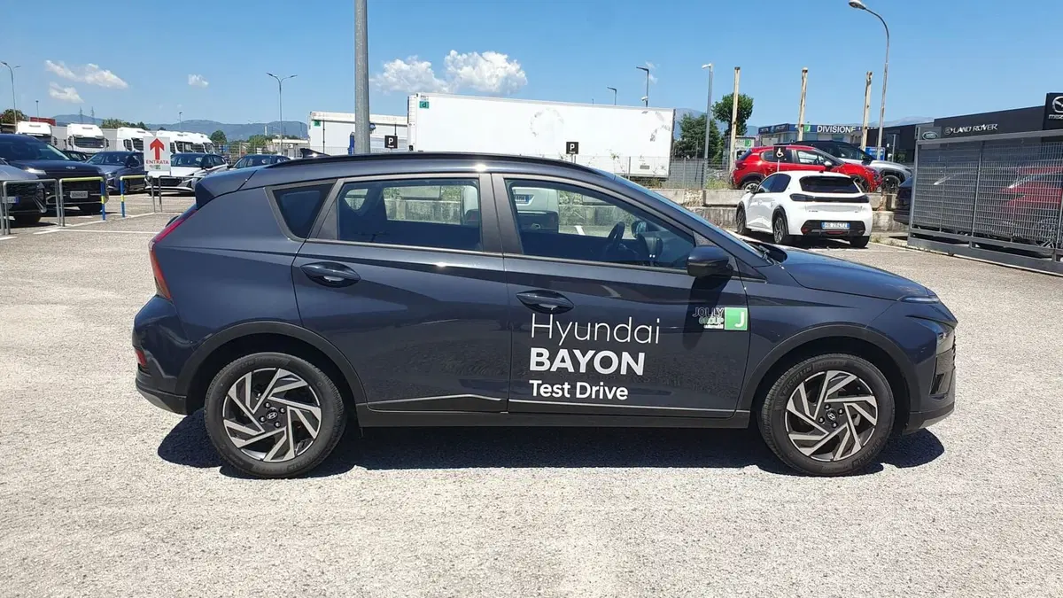 Hyundai Bayon usata a Frosinone (3)