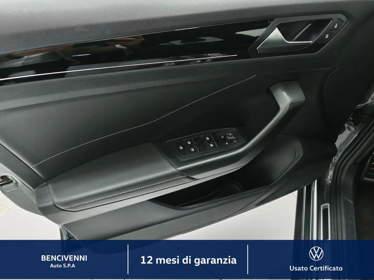 Volkswagen T-Roc usata a Catanzaro (17)