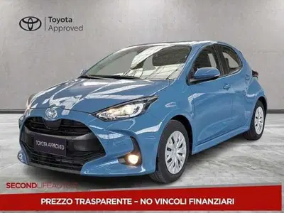 Toyota Yaris 1.0 5 porte Active del 2021 usata a San Giovanni Teatino