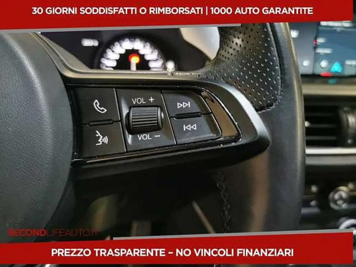 Alfa Romeo Stelvio usata a Chieti (10)