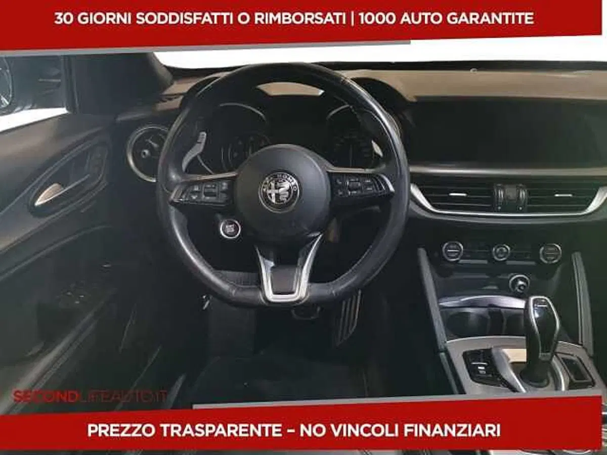 Alfa Romeo Stelvio usata a Chieti (12)