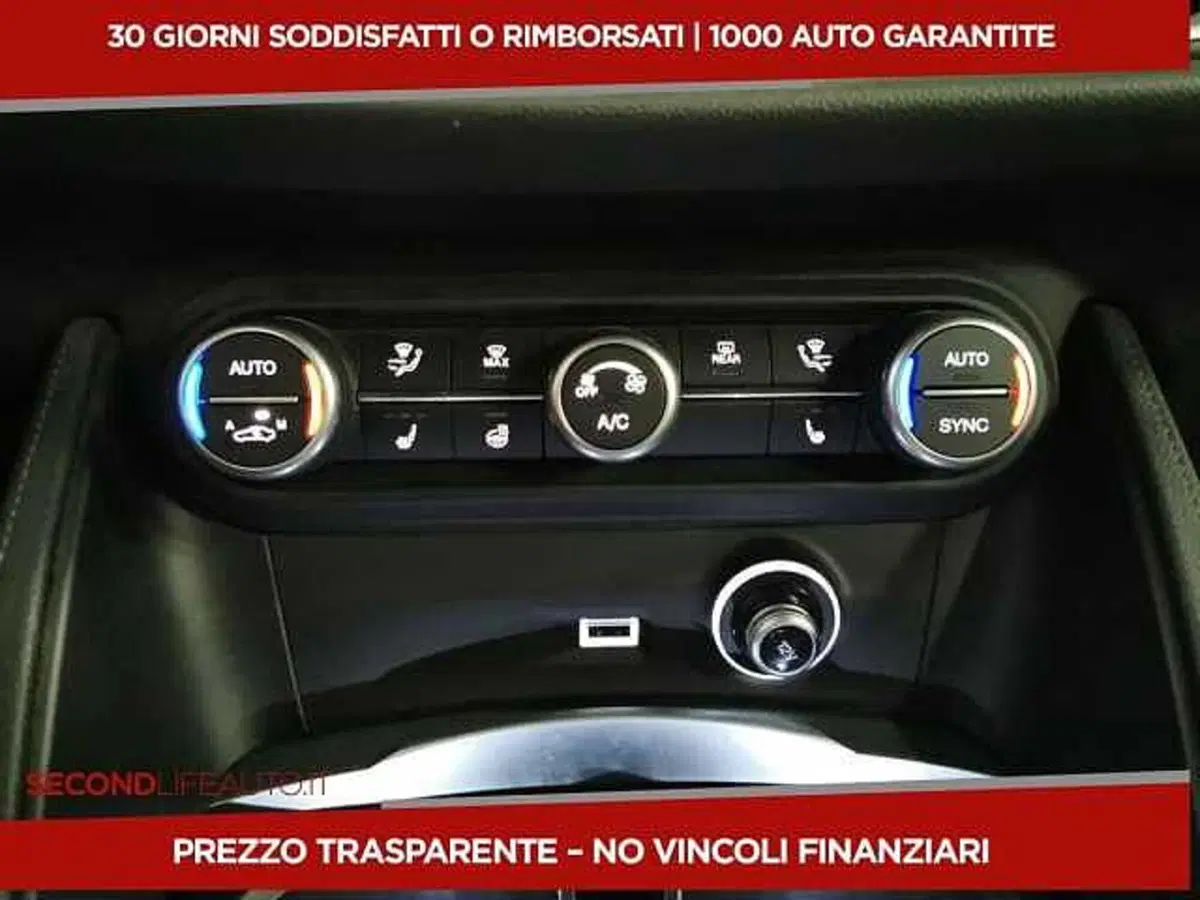 Alfa Romeo Stelvio usata a Chieti (16)