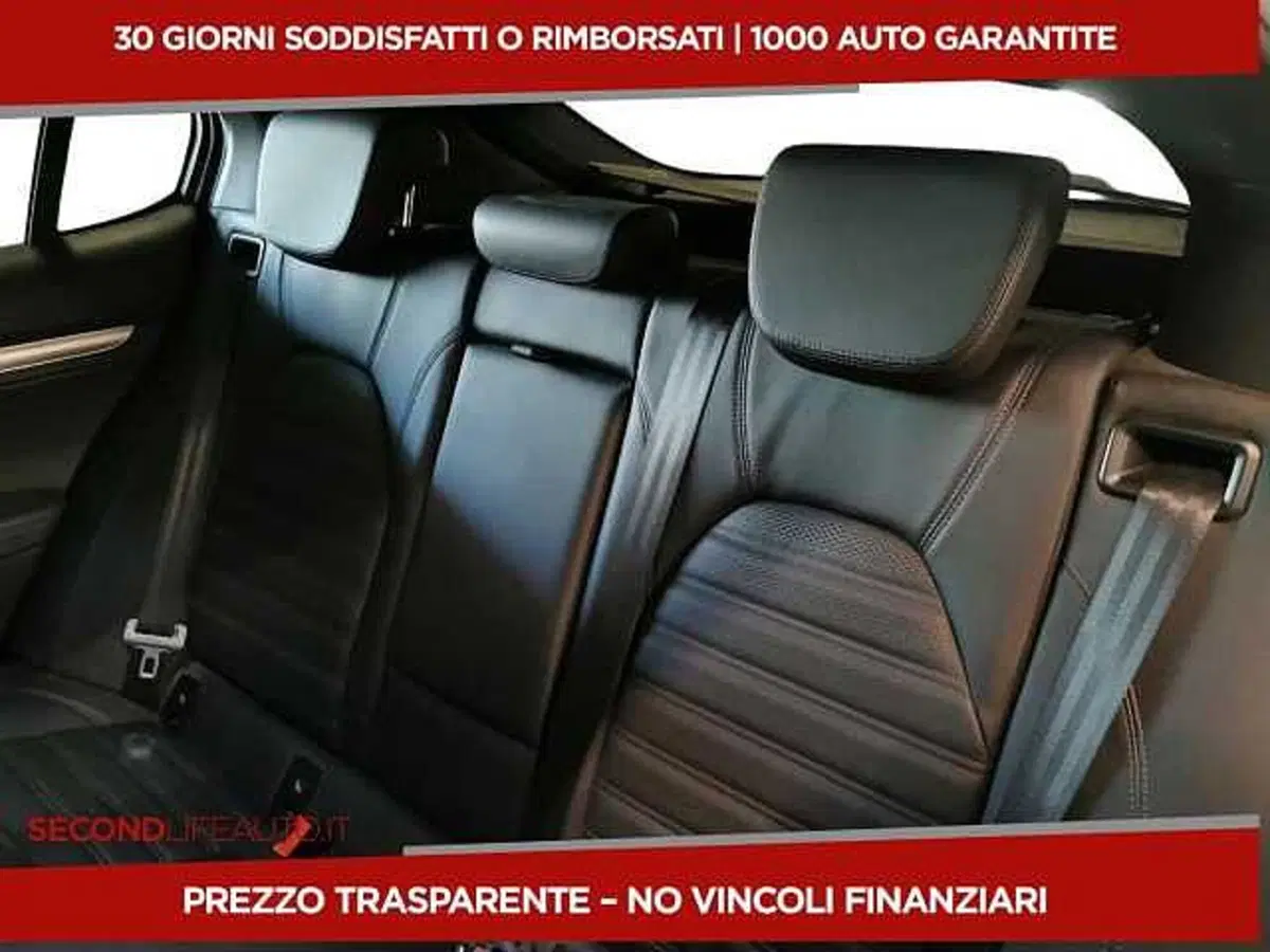 Alfa Romeo Stelvio usata a Chieti (8)
