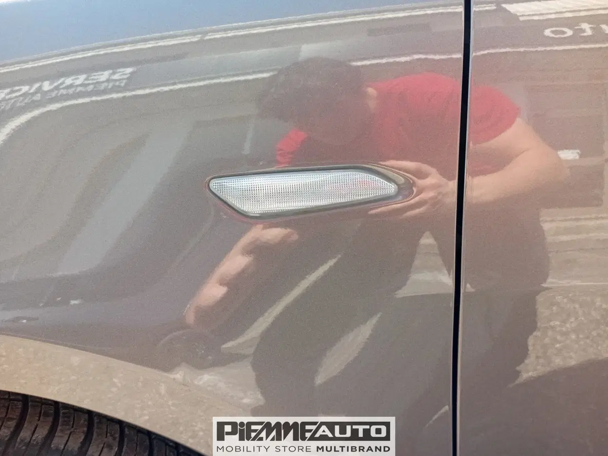 Lancia Ypsilon usata a Parma (19)