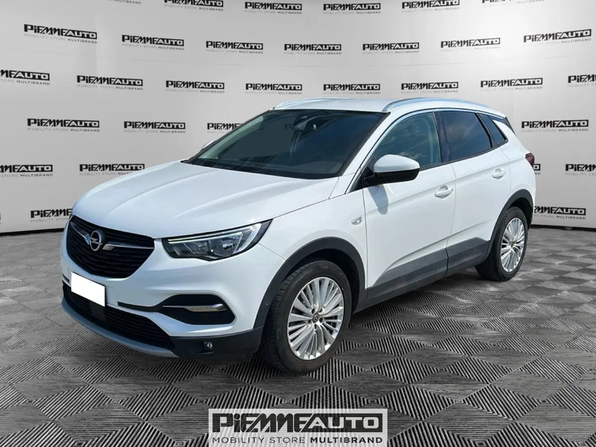 Opel Grandland X usata a Piacenza