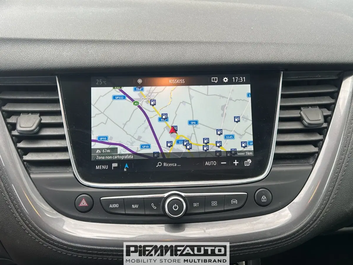 Opel Grandland X usata a Piacenza (13)