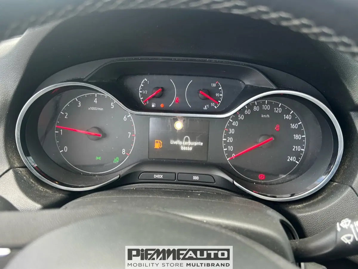 Opel Grandland X usata a Piacenza (15)