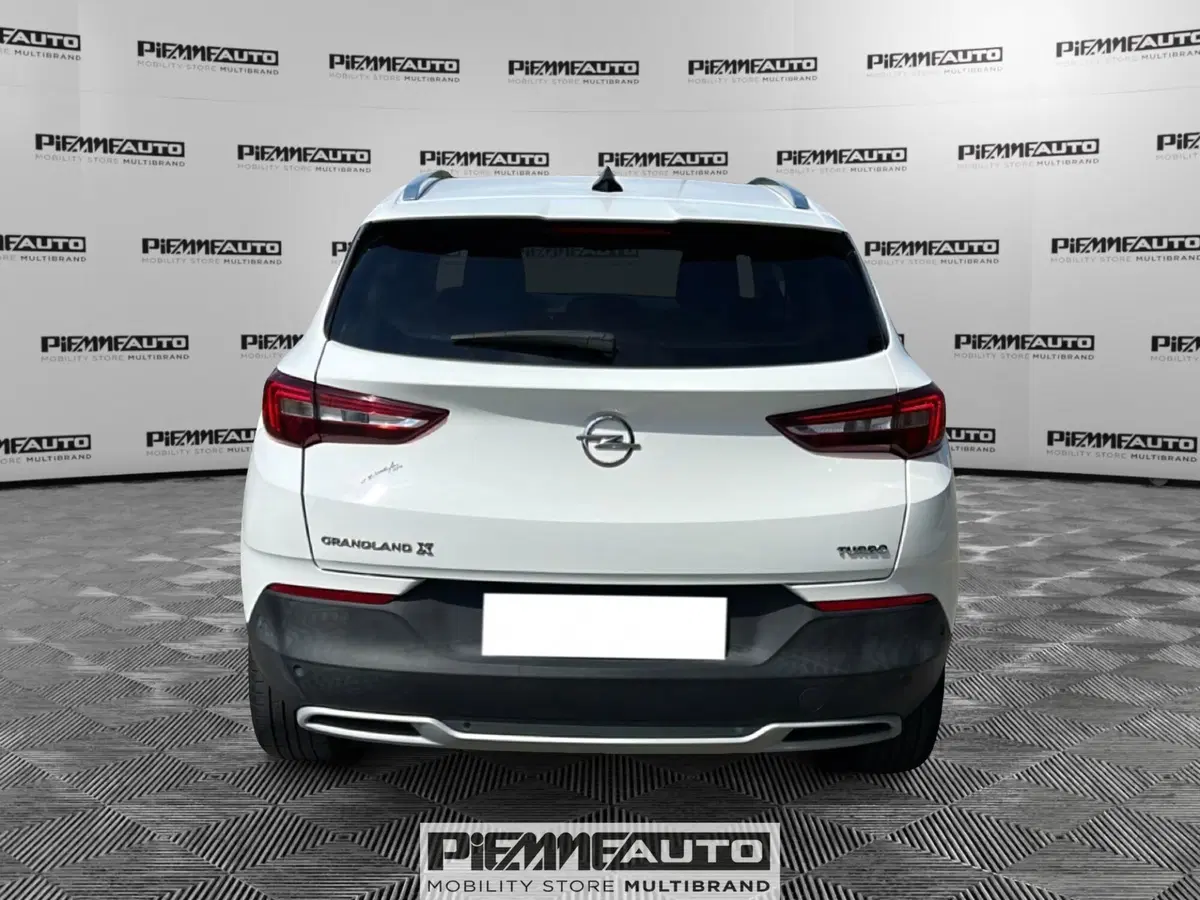 Opel Grandland X usata a Piacenza (4)