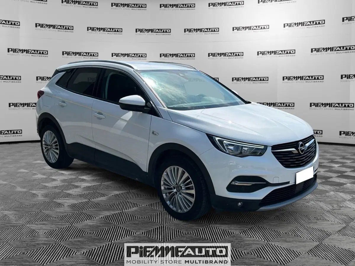 Opel Grandland X usata a Piacenza (7)