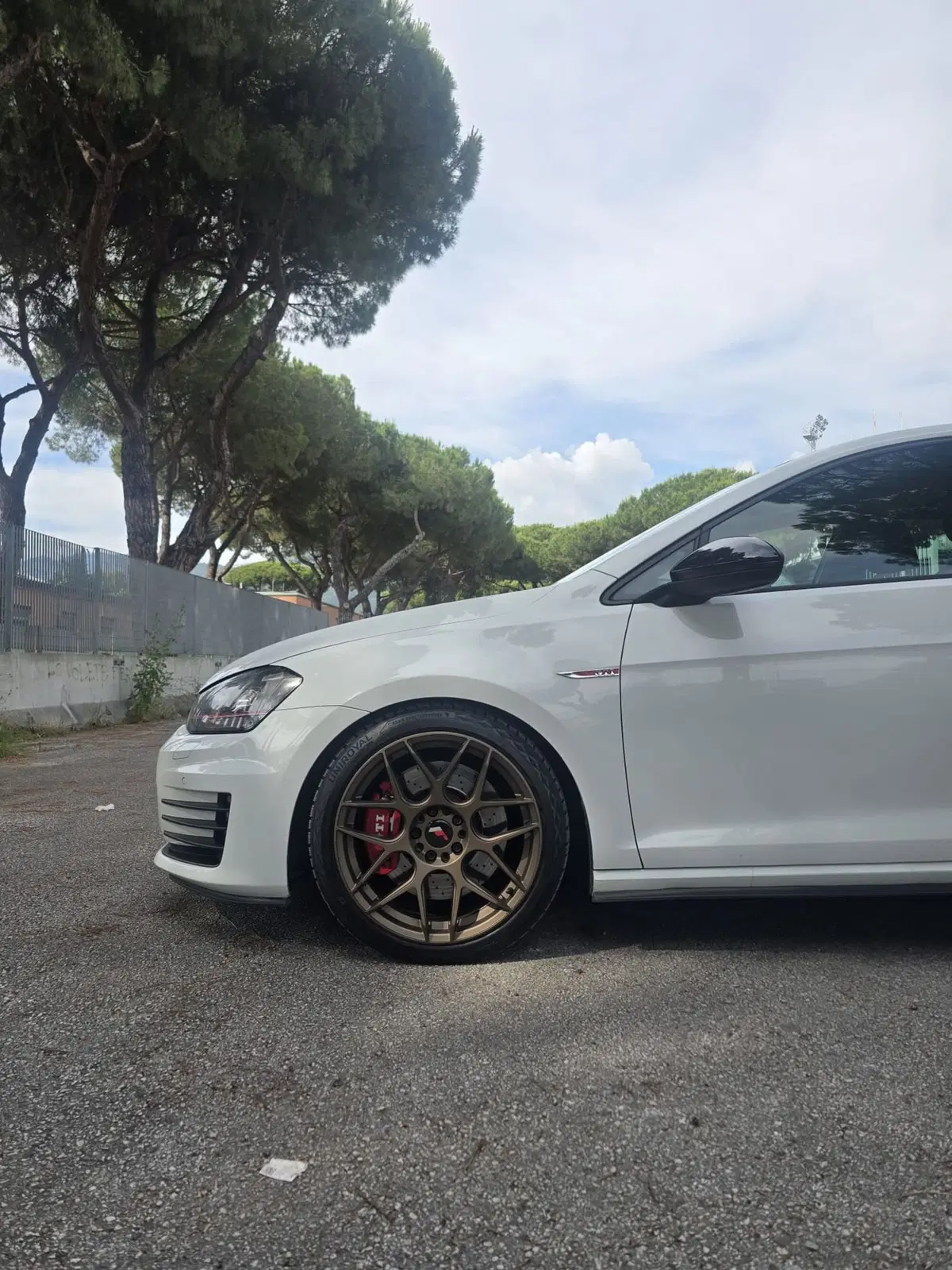 Volkswagen Golf usata a Massa-Carrara (14)