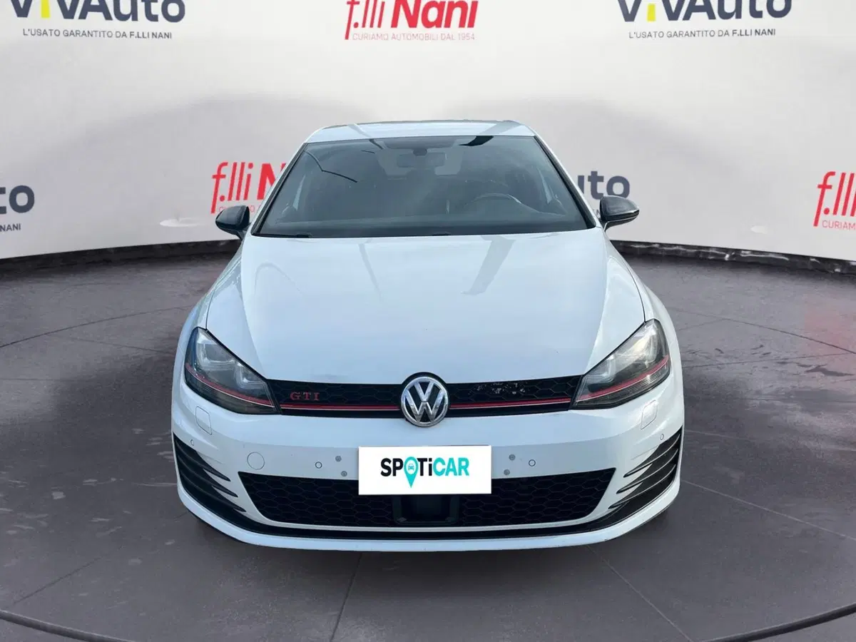 Volkswagen Golf usata a Massa-Carrara (3)