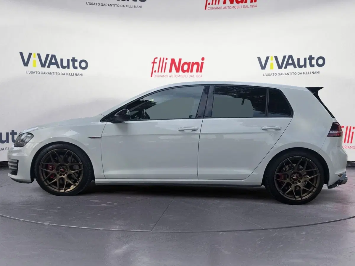 Volkswagen Golf usata a Massa-Carrara (7)