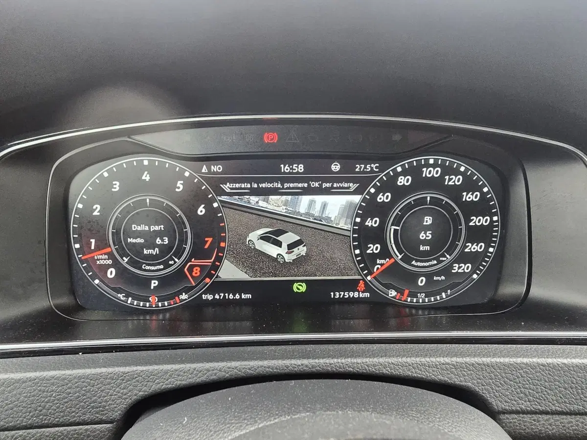 Volkswagen Golf usata a Massa-Carrara (9)