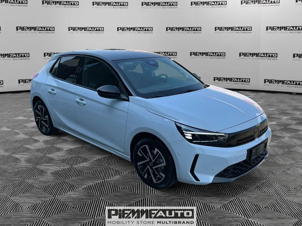 Opel Corsa nuova a Piacenza (7)