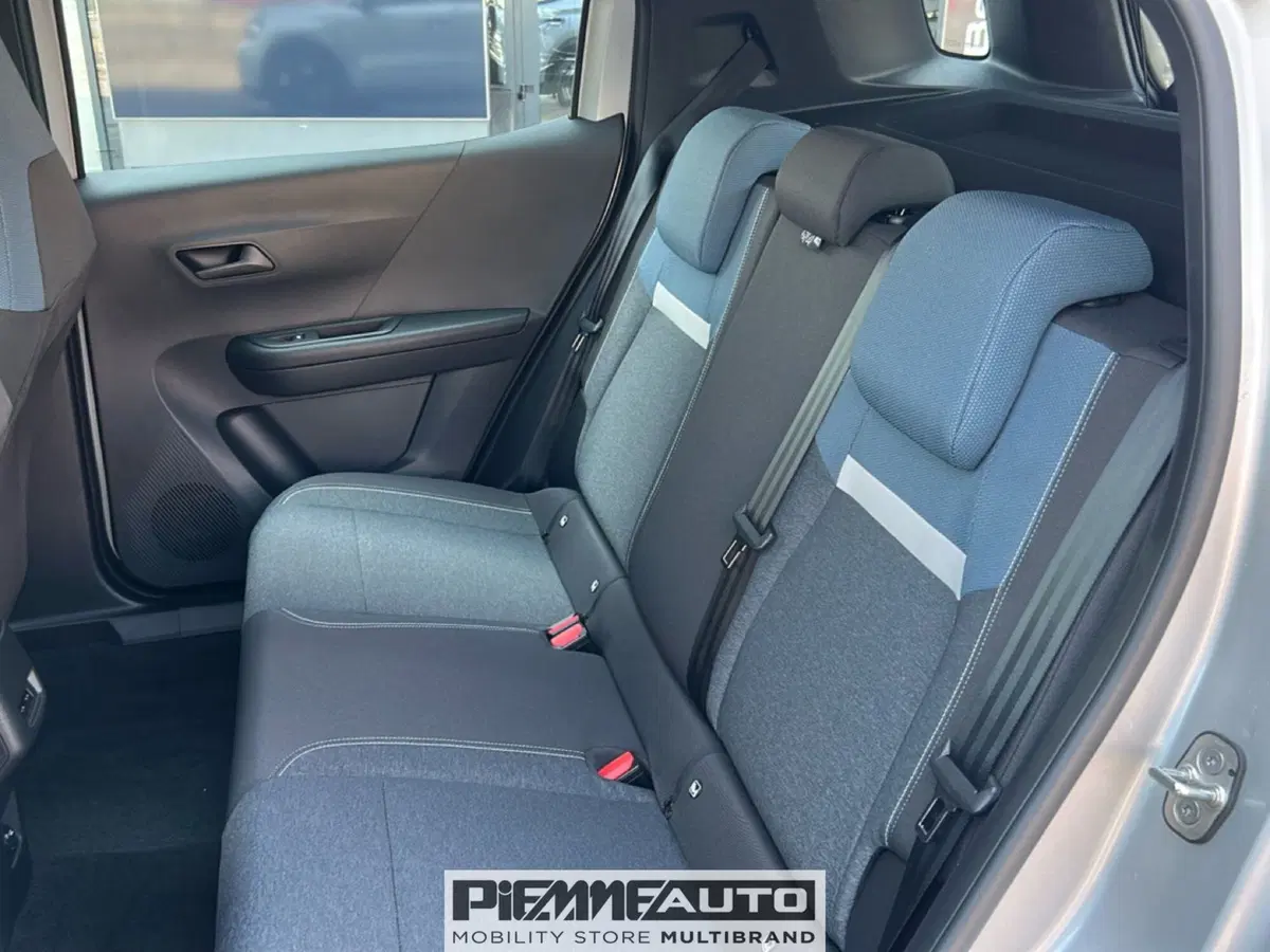 Opel Frontera nuova a Piacenza (10)
