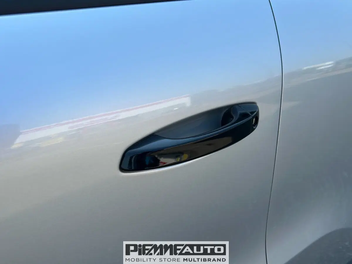 Opel Frontera nuova a Piacenza (17)