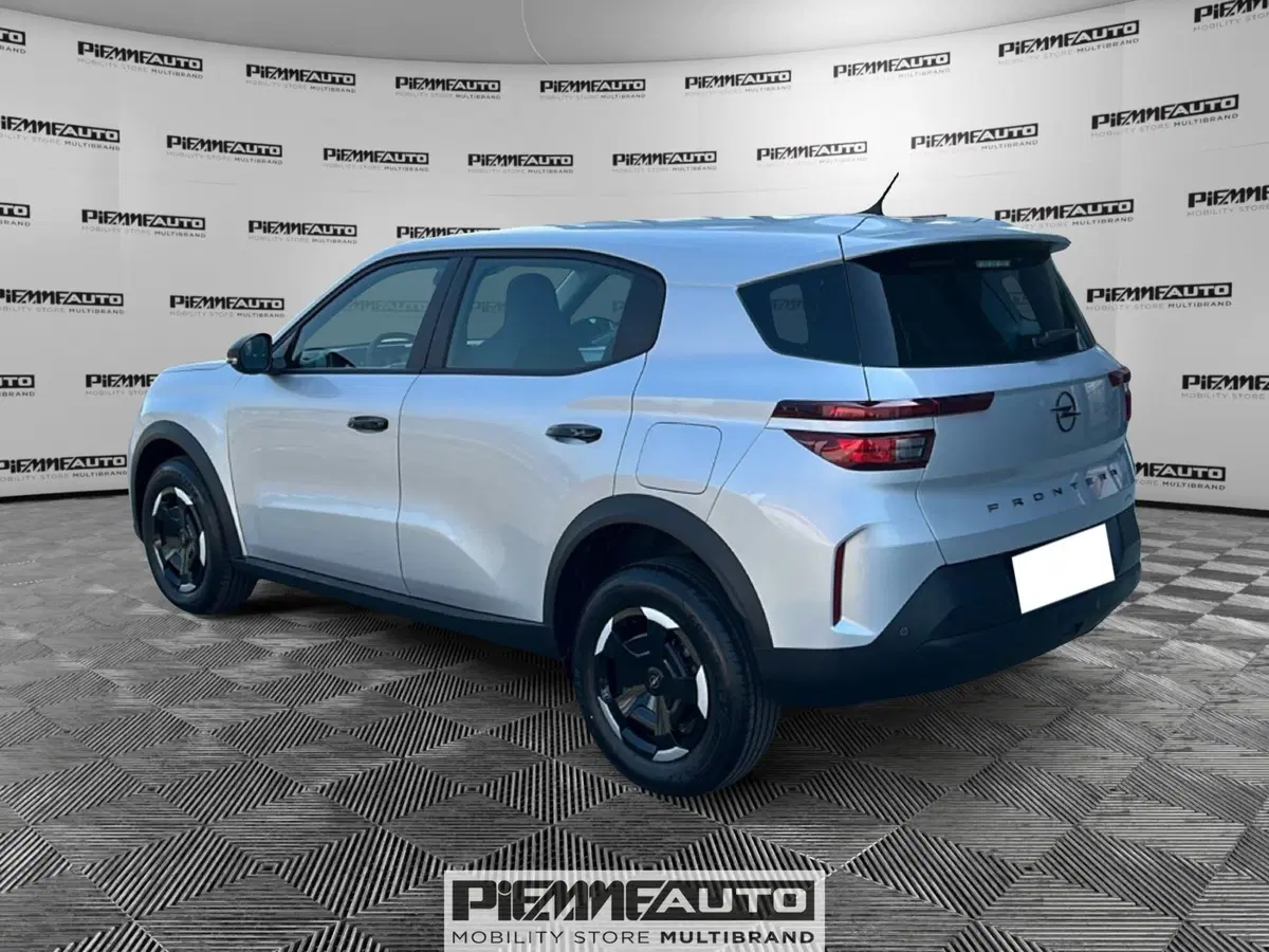 Opel Frontera nuova a Piacenza (3)