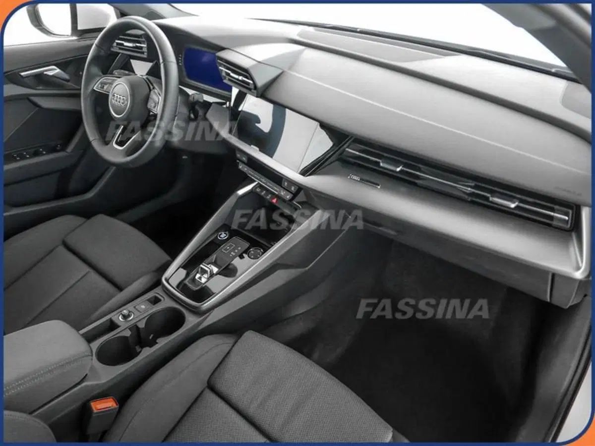 Audi A3 Sportback usata a Milano (13)