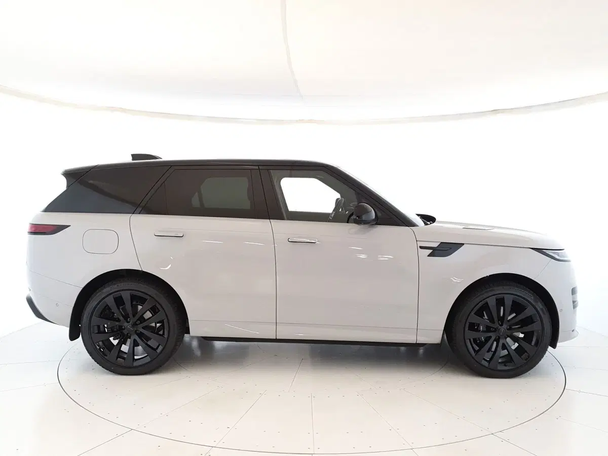 Land Rover Range Rover Sport usata a Monza e Brianza (6)