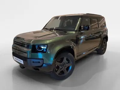 Land Rover Defender 110 3.0d i6 mhev X-Dynamic SE awd 200cv auto nuova a Cuneo