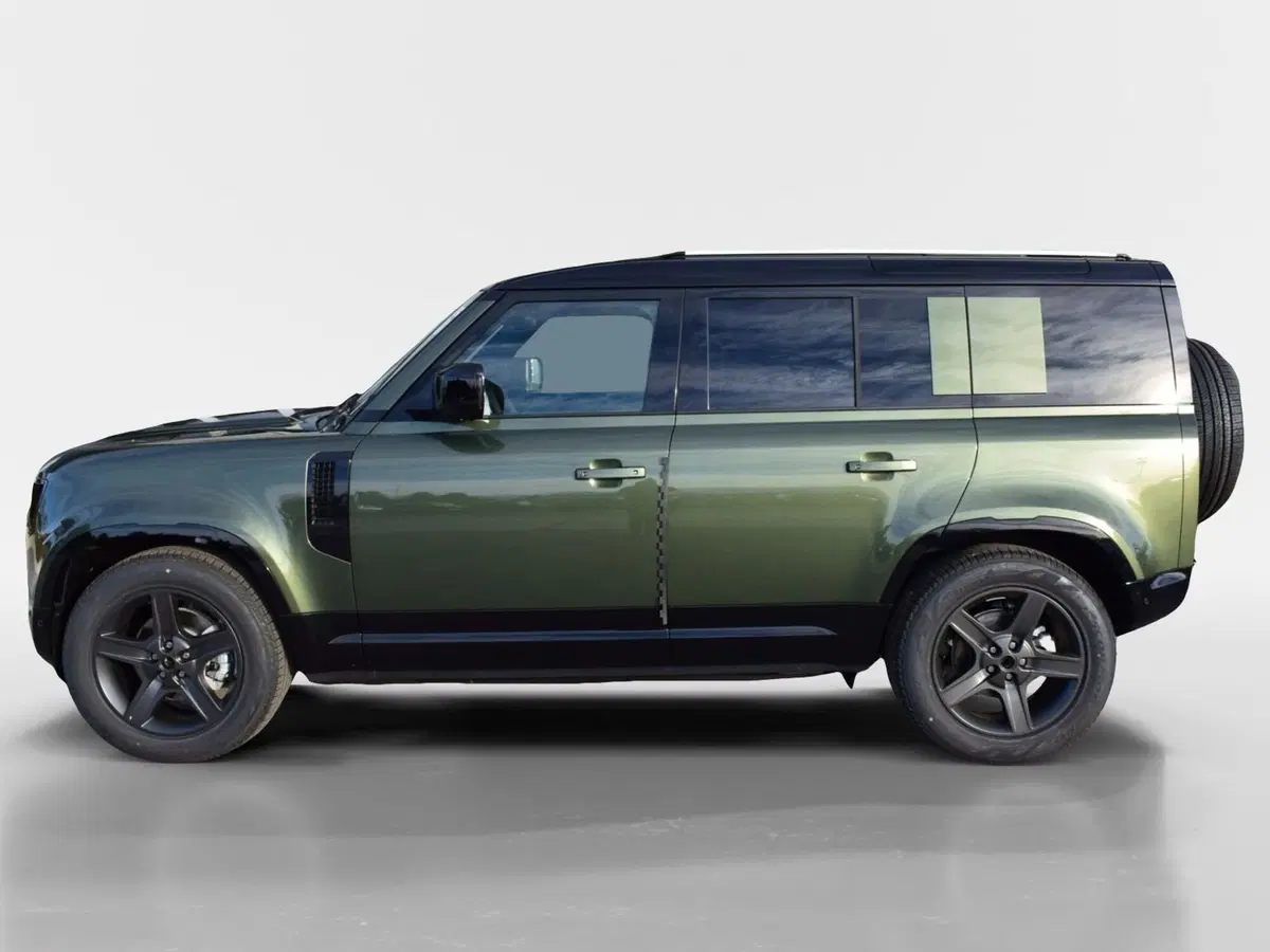 Land Rover Defender nuova a Cuneo (6)