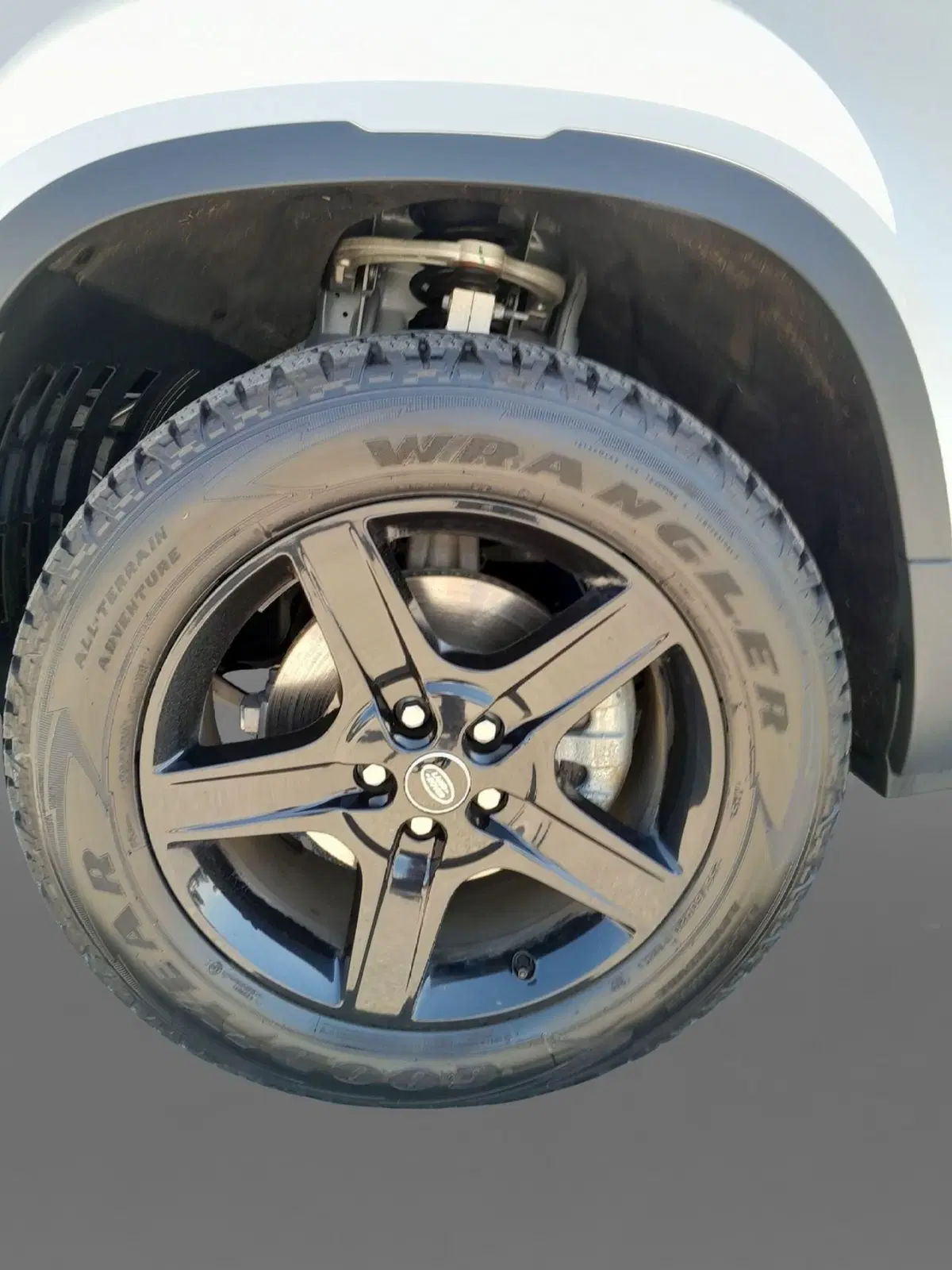 Land Rover Defender usata a Cuneo (9)