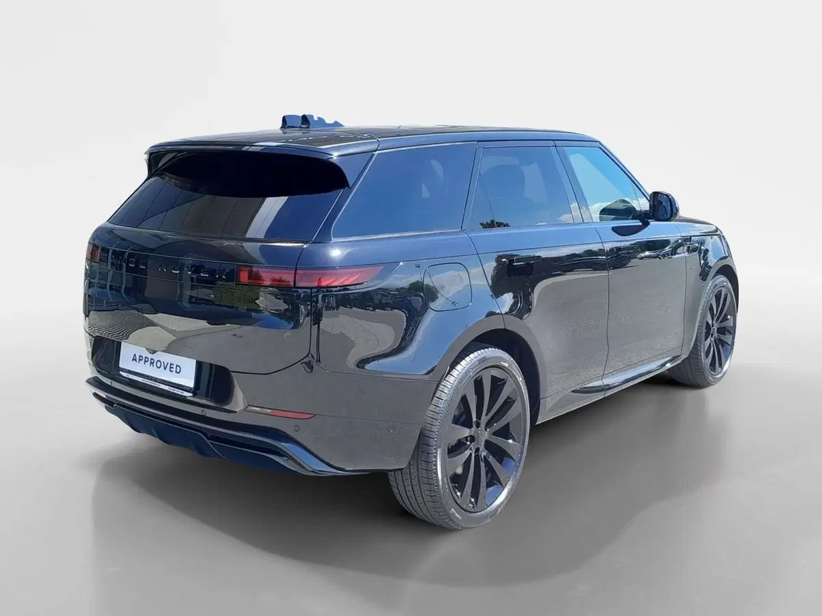 Land Rover Range Rover Sport nuova a Cuneo (2)