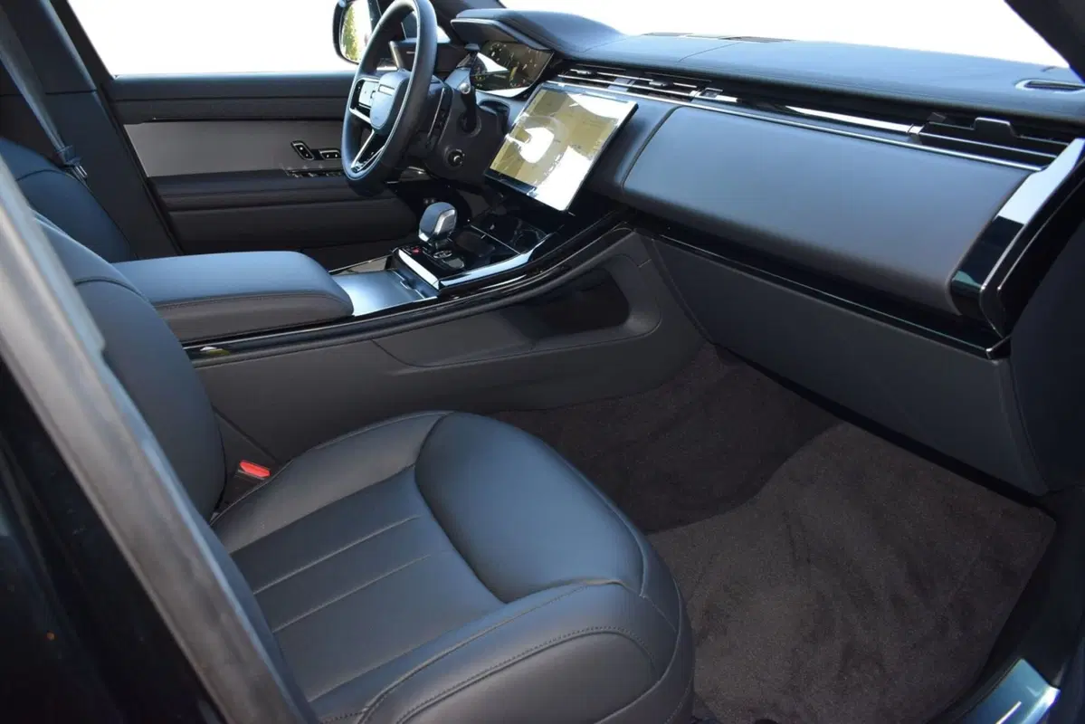 Land Rover Range Rover Sport nuova a Cuneo (3)