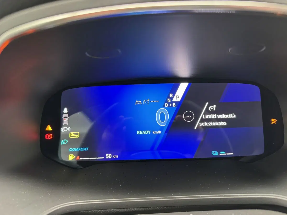 Renault Symbioz usata a Verbano Cusio Ossola (16)