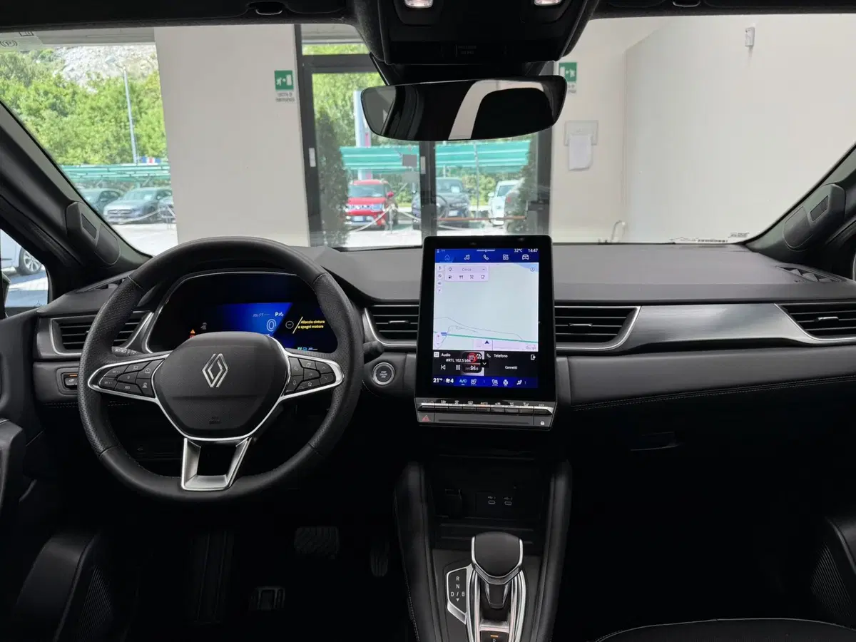 Renault Symbioz usata a Verbano Cusio Ossola (19)