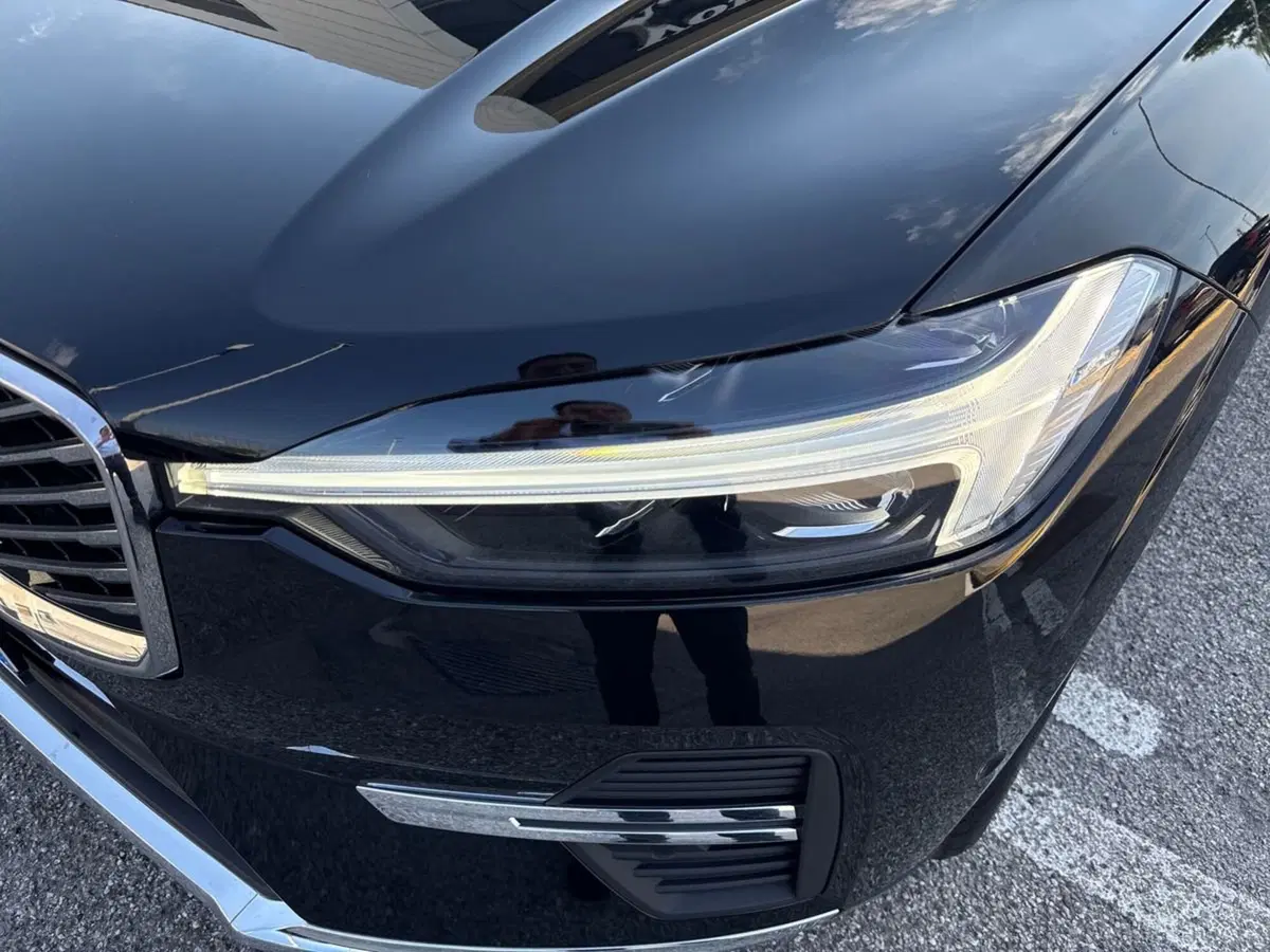Volvo XC60 nuova a Reggio Calabria (13)
