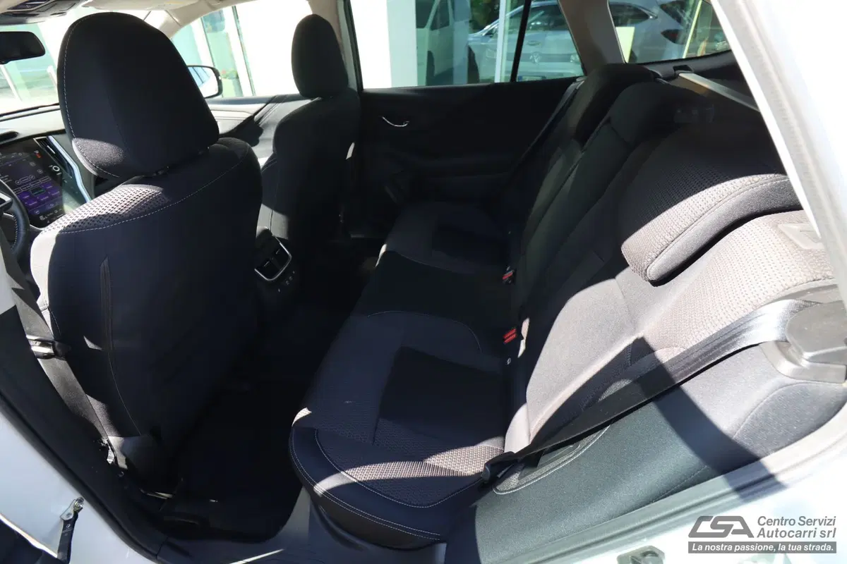 Subaru Outback usata a Bologna (10)