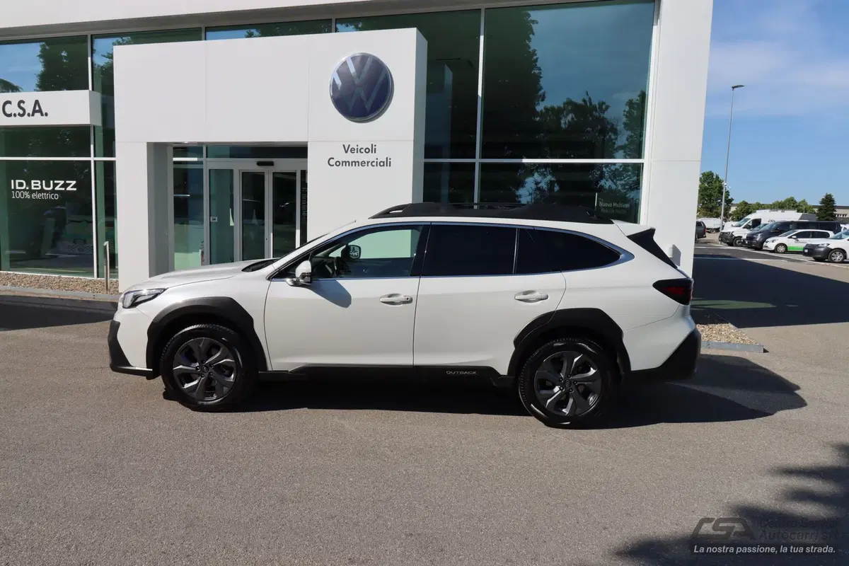 Subaru Outback usata a Bologna (3)