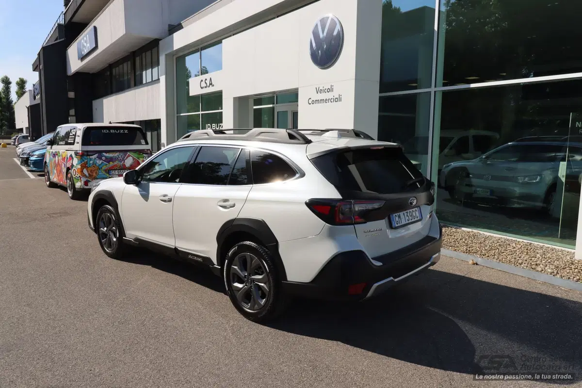 Subaru Outback usata a Bologna (4)