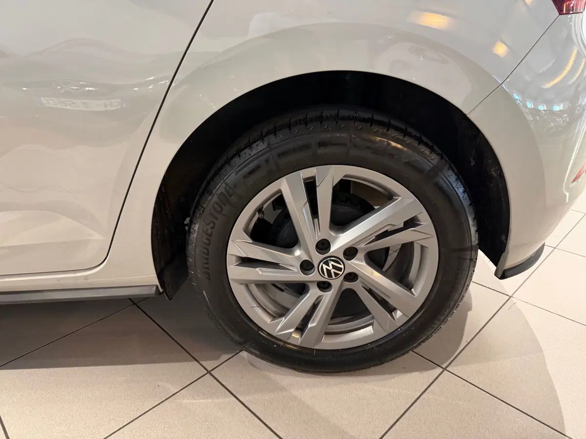 Volkswagen Polo usata a Genova (15)