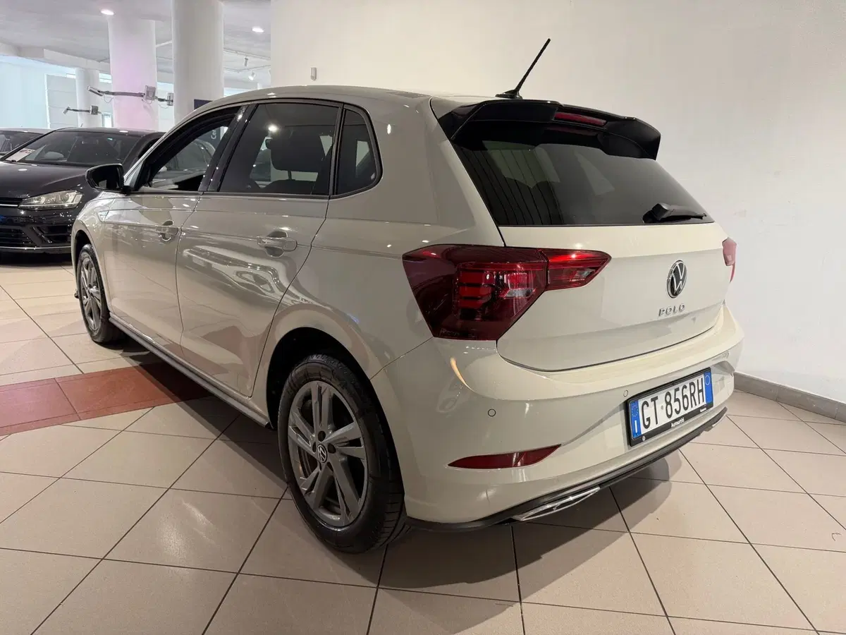 Volkswagen Polo usata a Genova (3)