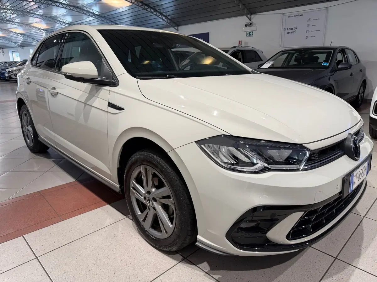 Volkswagen Polo usata a Genova (6)