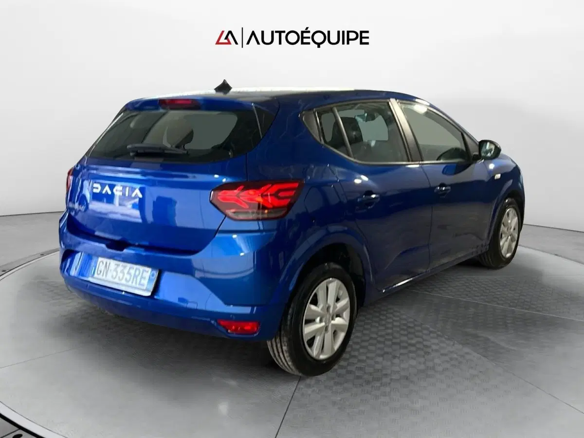 Dacia Sandero usata a Roma (5)