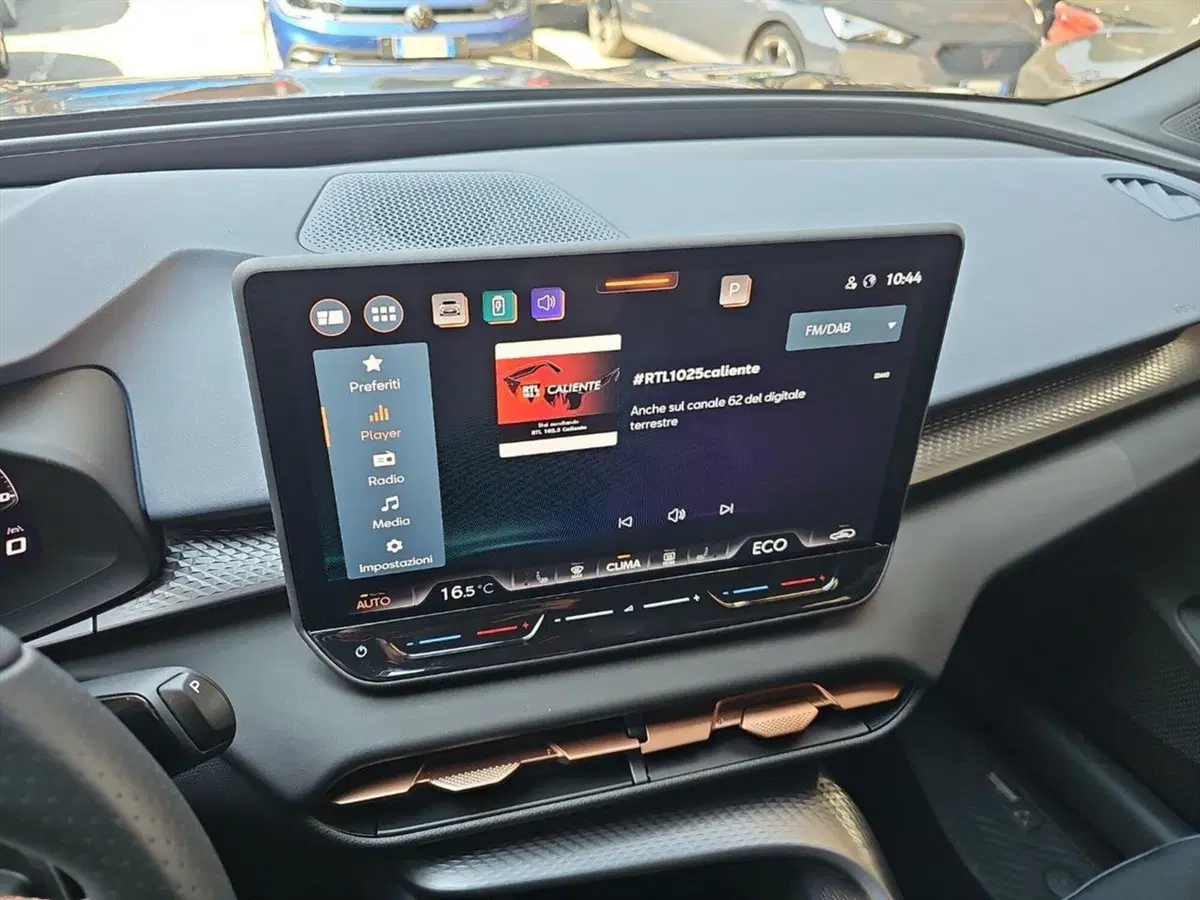 Cupra Terramar usata a Lecco (14)