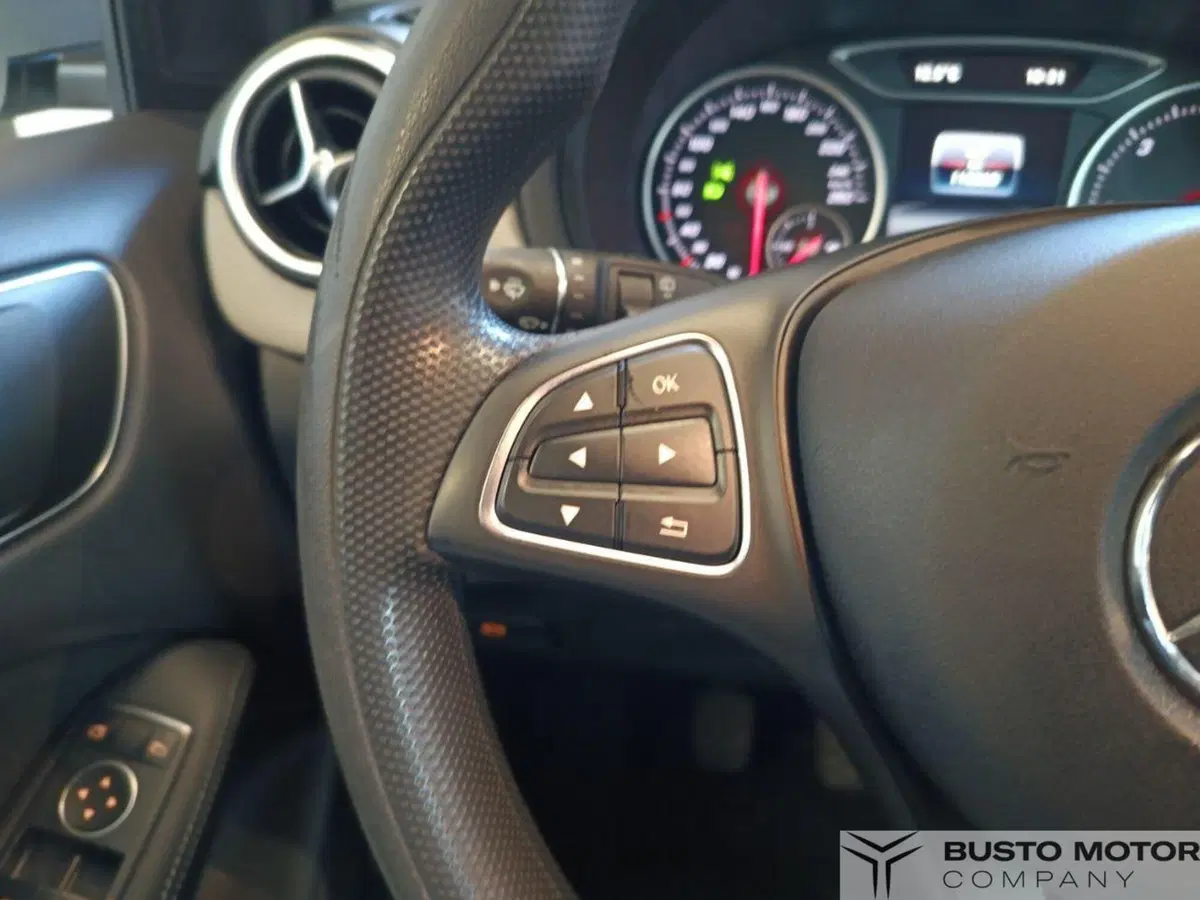 Mercedes-Benz Classe B usata a Varese (16)