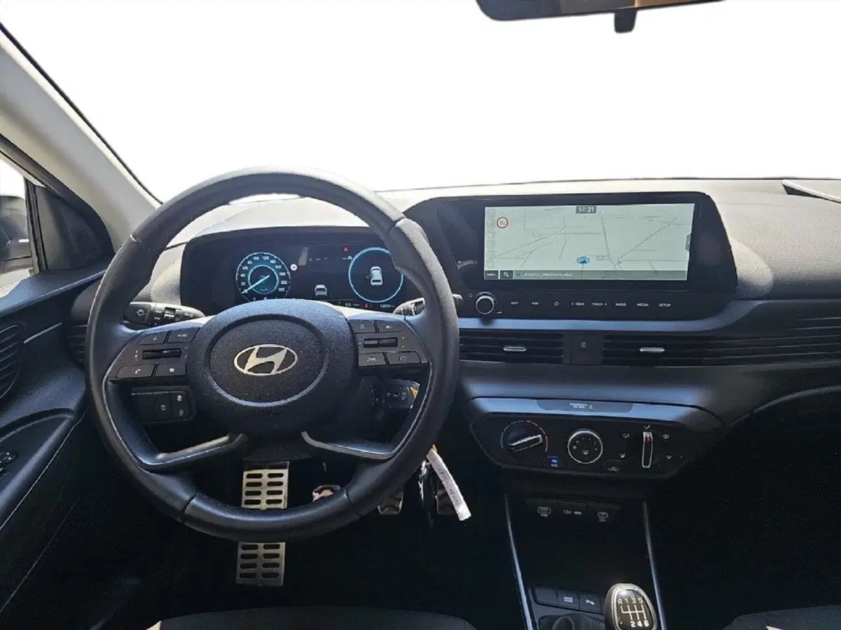 Hyundai Bayon usata a Lecco (12)