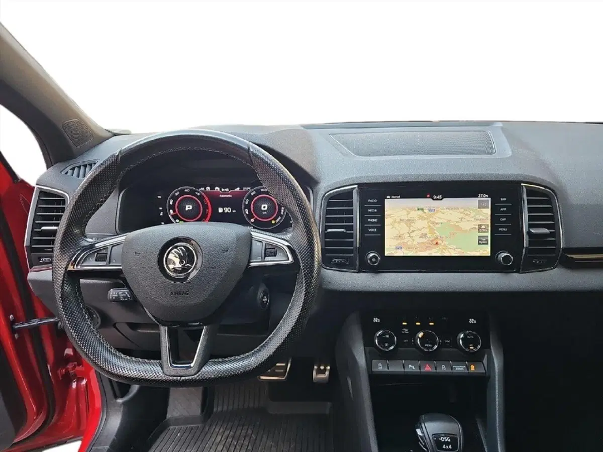 Skoda Karoq usata a Lecco (11)