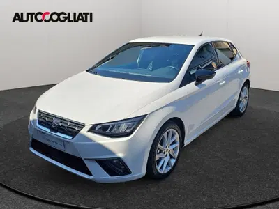 SEAT Ibiza 1.0 ecotsi FR 95cv del 2023 usata a Merate