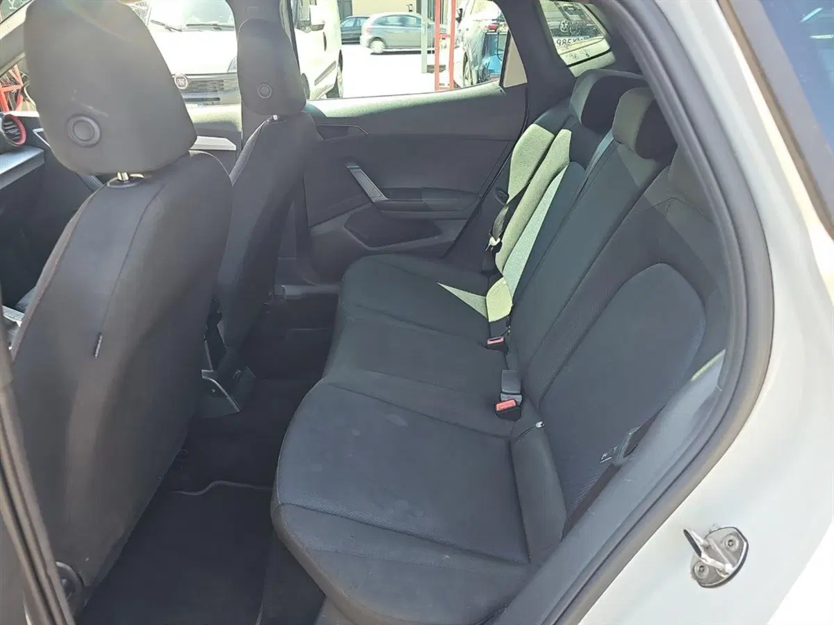 SEAT Ibiza usata a Lecco (11)