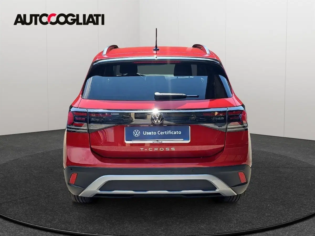 Volkswagen T-Cross usata a Lecco (6)