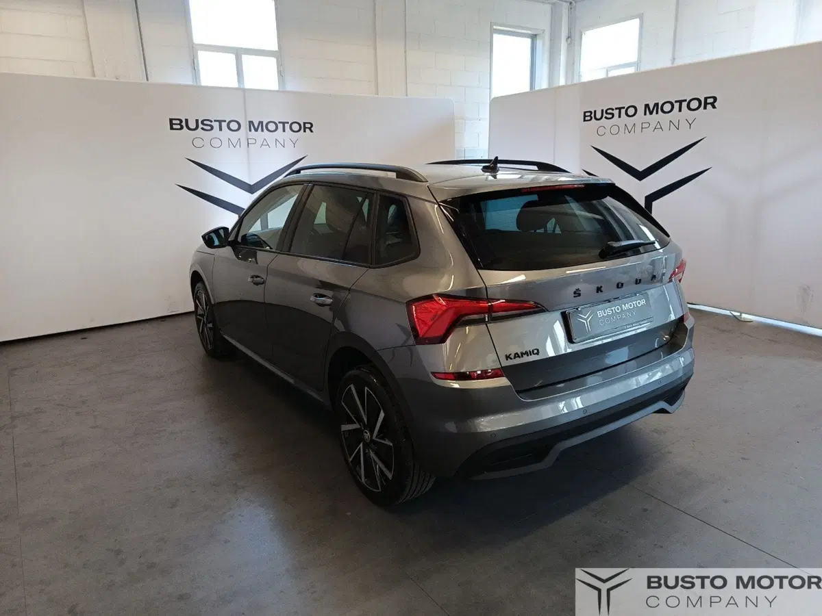 Skoda Kamiq usata a Varese (6)