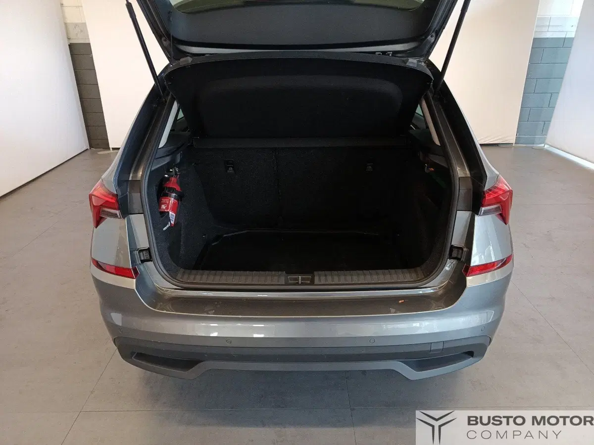 Skoda Kamiq usata a Varese (7)