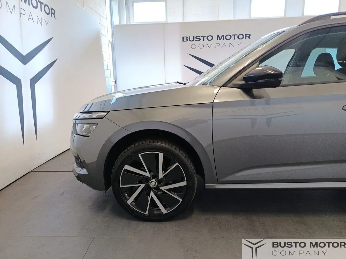 Skoda Kamiq usata a Varese (8)