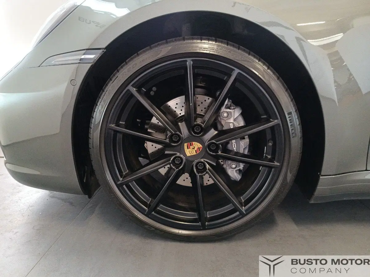Porsche 911 Cabrio usata a Varese (7)